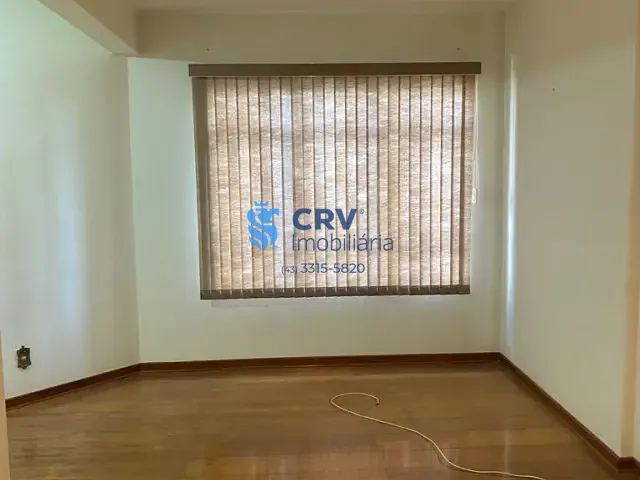Apartamento com 118m² 3 quartos e 3 banheiros, à venda, no bairro Vitória em Londrina