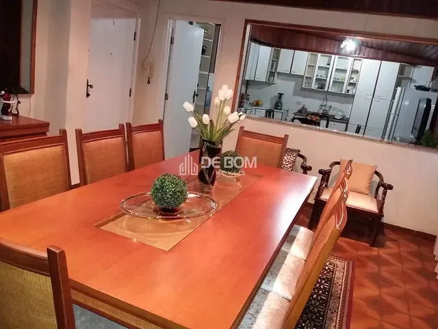 Apartamento com 190m² 4 quartos e 3 banheiros, à venda, no bairro Centro em Poços de Caldas