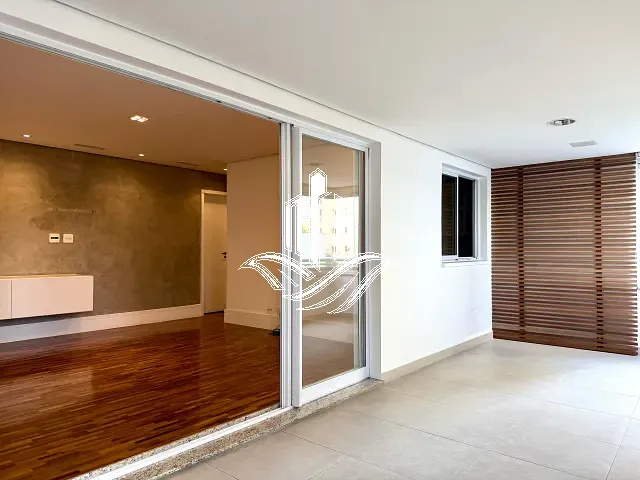 Apartamento 4 quartos e 5 banheiros, para alugar, no bairro Vila Gertrudes em São Paulo