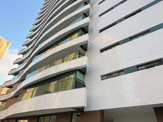 Apartamento com 250m² 4 quartos e 5 banheiros, à venda, no bairro Caminho das Árvores em Salvador