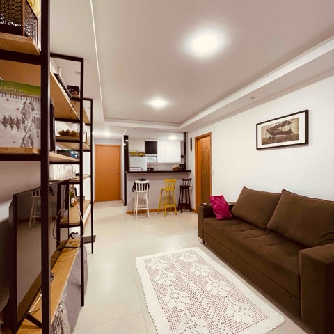 Apartamento 1 quarto e 1 banheiro, à venda, no bairro Centro em Cabo Frio