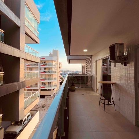 Apartamento 1 quarto e 1 banheiro, à venda, no bairro Centro em Cabo Frio