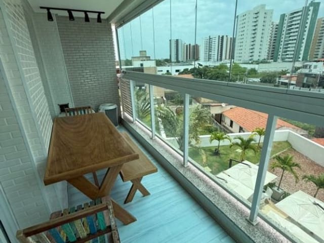 Apartamento com 68m² 2 quartos e 2 banheiros, à venda, no bairro Jardins em Aracaju