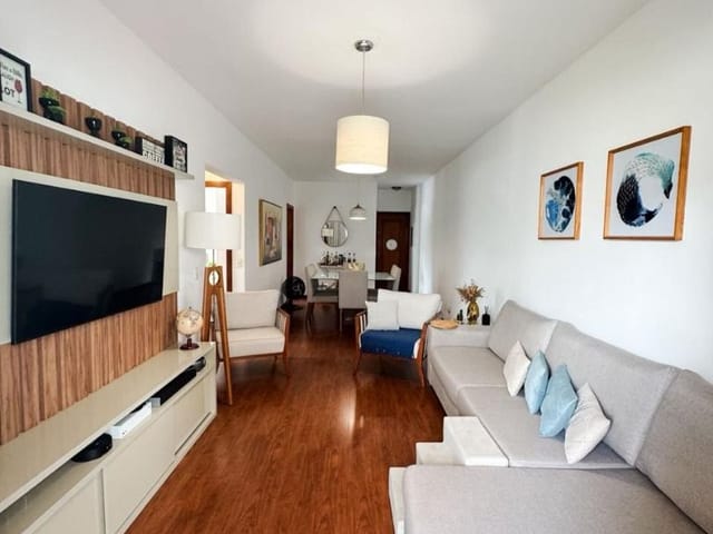 Apartamento 3 quartos e 2 banheiros, à venda, no bairro Glória em Macaé