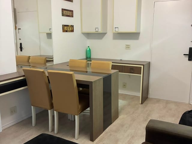 Apartamento 1 quarto e 1 banheiro, para alugar, no bairro Jardim Centenário em São Paulo
