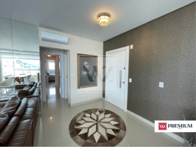 Apartamento com 240m² 3 quartos e 4 banheiros, à venda, no bairro Meia Praia em Itapema