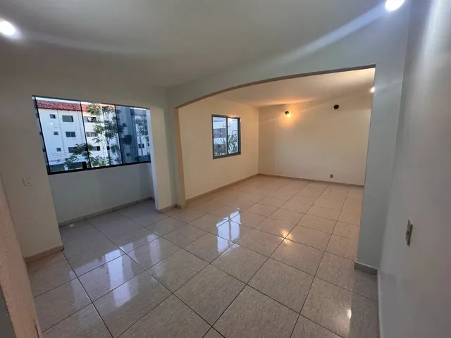 Apartamento com 105m² 3 quartos e 3 banheiros, à venda, no bairro Residencial Santos Dumont (Santa Maria) em Brasília