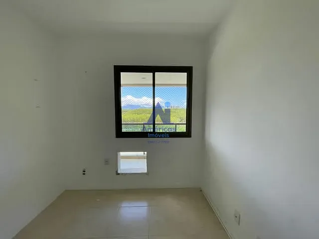 Apartamento com 66m² 2 quartos e 2 banheiros, para alugar, no bairro Recreio dos Bandeirantes em Rio de Janeiro