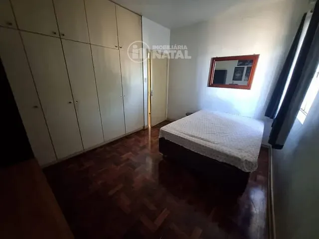 Apartamento com 135m² 3 quartos e 2 banheiros, à venda, no bairro Vila Shimabokuro em Londrina