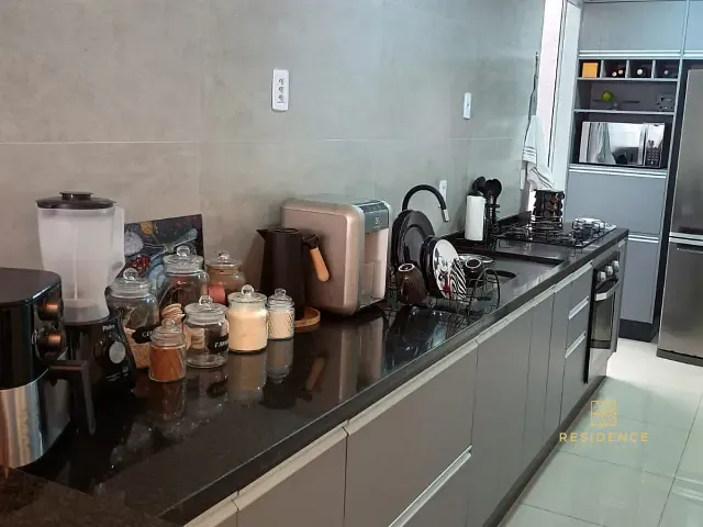 Apartamento 2 quartos e 1 banheiro, à venda, no bairro Jardim Amália em Volta Redonda