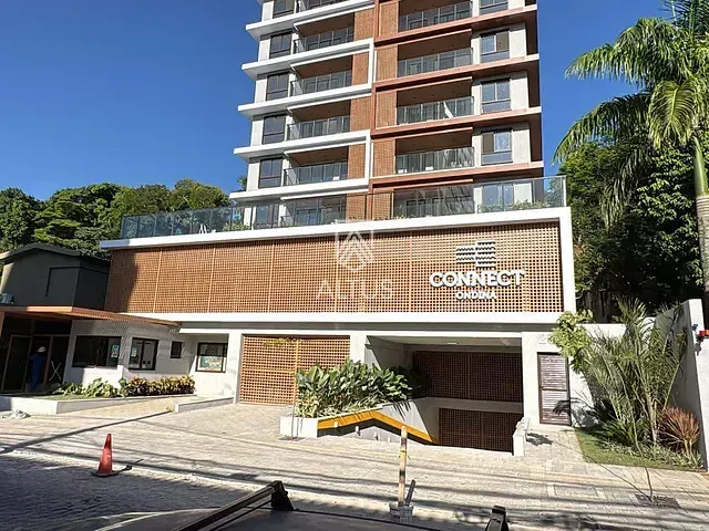 Apartamento 2 quartos e 2 banheiros, à venda, no bairro Ondina em Salvador