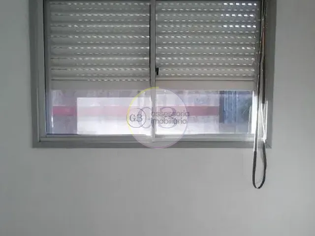 Apartamento 2 quartos e 1 banheiro, à venda ou para alugar, no bairro Centro em Rio Grande