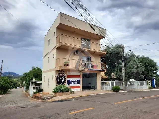 Apartamento com 70m² 2 quartos e 1 banheiro, para alugar, no bairro Teutônia em Teutônia