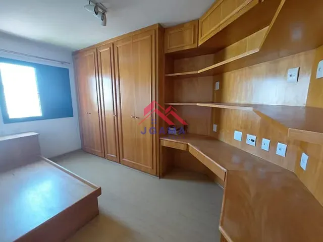 Apartamento 4 quartos e 2 banheiros, à venda, no bairro Jardim Marajoara em São Paulo