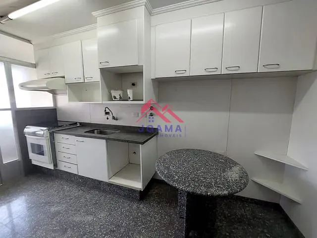 Apartamento 4 quartos e 2 banheiros, à venda, no bairro Jardim Marajoara em São Paulo