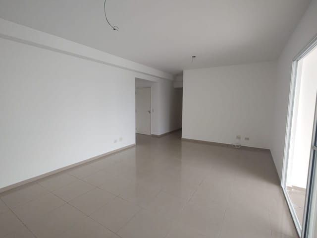 Apartamento com 130m² 3 quartos e 5 banheiros, para alugar, no bairro Jardim do Mar em São Bernardo do Campo