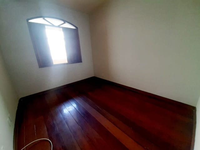 Apartamento com 84m² 2 quartos e 2 banheiros, para alugar, no bairro Vila Valqueire em Rio de Janeiro