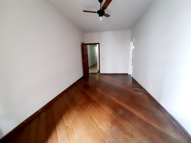 Apartamento com 84m² 2 quartos e 2 banheiros, para alugar, no bairro Vila Valqueire em Rio de Janeiro