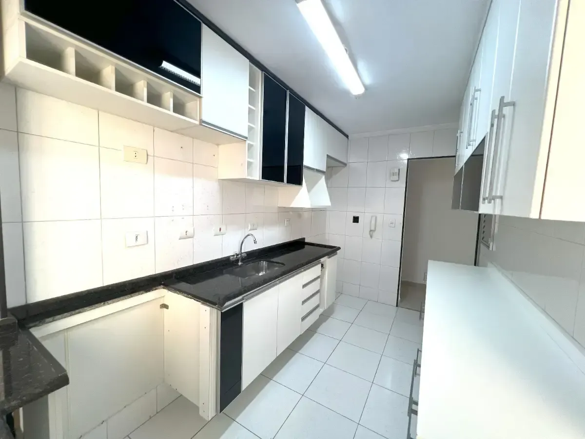 Apartamento à venda com 3 quartos, 70m² - Foto 7