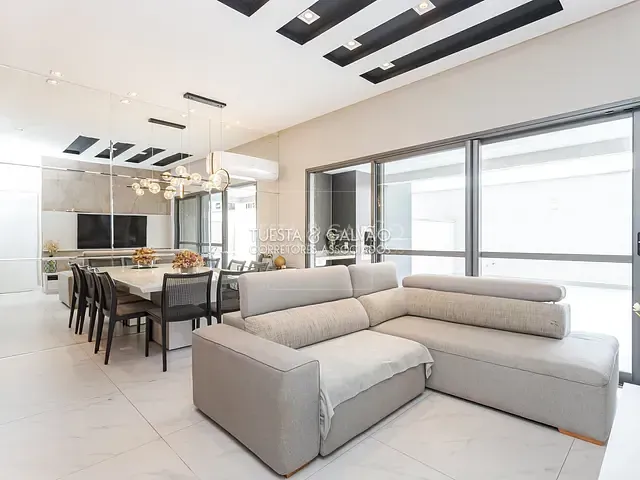 Apartamento com 295m² 3 quartos e 3 banheiros, à venda, no bairro Água Verde em Curitiba