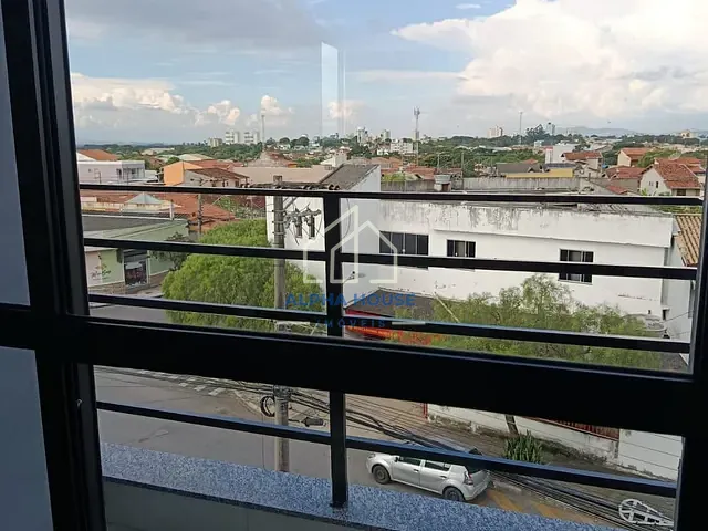 Apartamento 2 quartos e 1 banheiro, à venda, no bairro Residencial Mombaça I em Pindamonhangaba