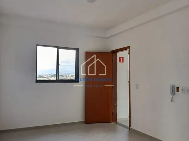 Apartamento 2 quartos e 1 banheiro, à venda, no bairro Residencial Mombaça I em Pindamonhangaba