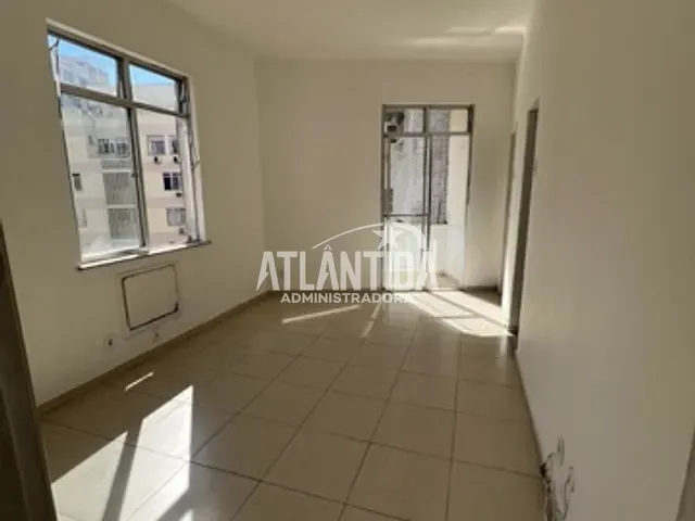 Apartamento com 29m² 1 quarto e 1 banheiro, à venda, no bairro Copacabana em Rio de Janeiro