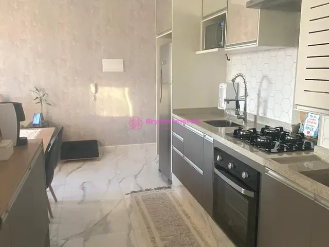 Apartamento com 44m² 2 quartos e 1 banheiro, à venda, no bairro Sítio da Figueira em São Paulo