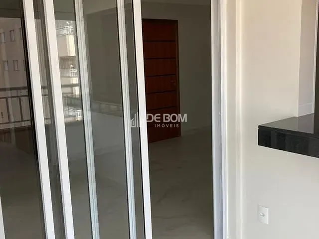 Apartamento com 75m² 2 quartos e 2 banheiros, à venda, no bairro Jardim Country Club em Poços de Caldas
