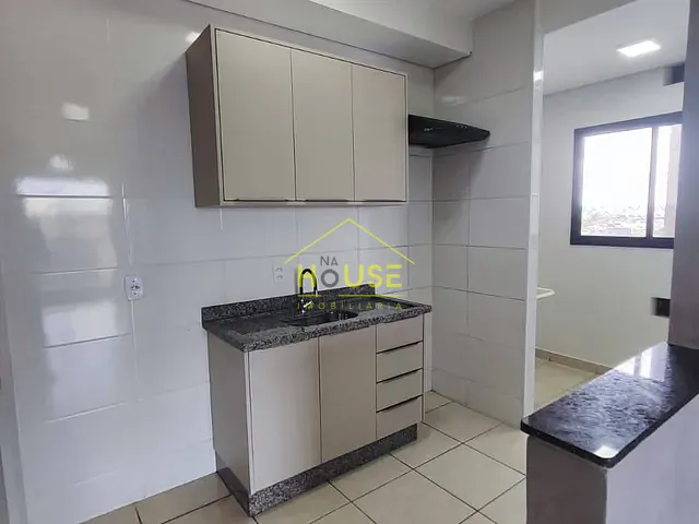 Apartamento 2 quartos e 1 banheiro, para alugar, no bairro Parque Industrial I em Votuporanga
