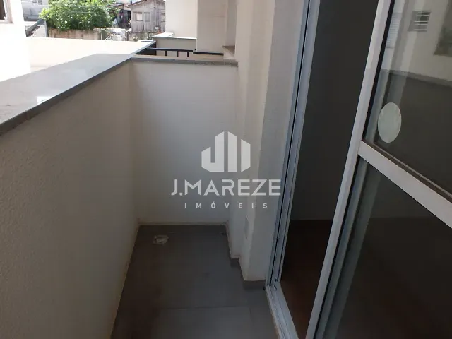 Apartamento com 90m² 2 quartos e 1 banheiro, à venda, no bairro Jardim Marabá em Apucarana