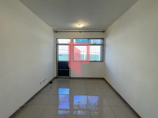 Apartamento 2 quartos e 1 banheiro, para alugar, no bairro Caiçaras em Belo Horizonte