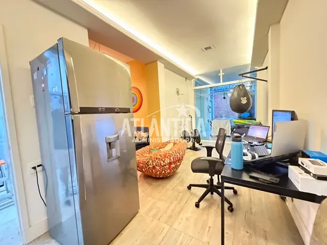 Apartamento com 50m² 1 quarto e 2 banheiros, à venda, no bairro Leblon em Rio de Janeiro