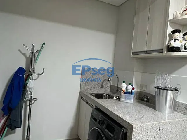 Apartamento 3 quartos e 2 banheiros, à venda, no bairro Antares em Londrina