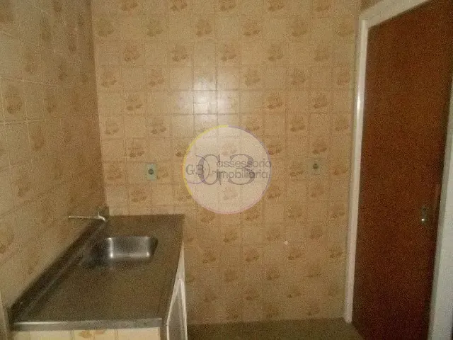 Apartamento 2 quartos e 1 banheiro, para alugar, no bairro Centro em Rio Grande