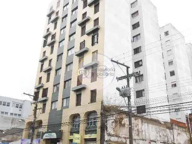 Apartamento 2 quartos e 1 banheiro, para alugar, no bairro Centro em Rio Grande