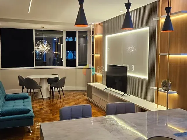 Apartamento com 110m² 4 quartos e 2 banheiros, à venda, no bairro Copacabana em Rio de Janeiro