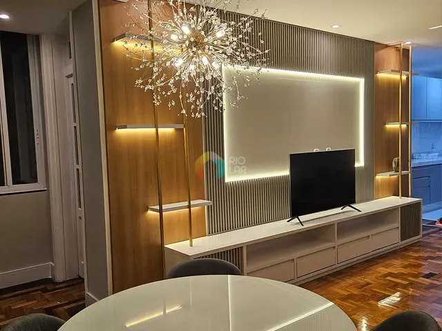 Apartamento com 110m² 4 quartos e 2 banheiros, à venda, no bairro Copacabana em Rio de Janeiro