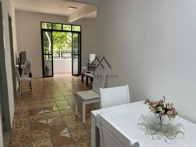 Apartamento 2 quartos e 1 banheiro, à venda, no bairro Hernani Sá em Ilhéus