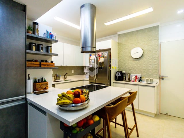 Apartamento com 180m² 3 quartos e 4 banheiros, à venda, no bairro Ipanema em Rio de Janeiro