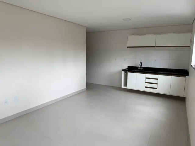 Apartamento 1 quarto e 1 banheiro, para alugar, no bairro Parque das Nações em Santo André
