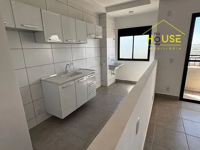 Apartamento 2 quartos e 1 banheiro, para alugar, no bairro Parque Industrial I em Votuporanga