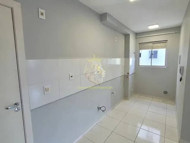 Apartamento 2 quartos e 1 banheiro, à venda, no bairro São Francisco de Assis em Camboriú