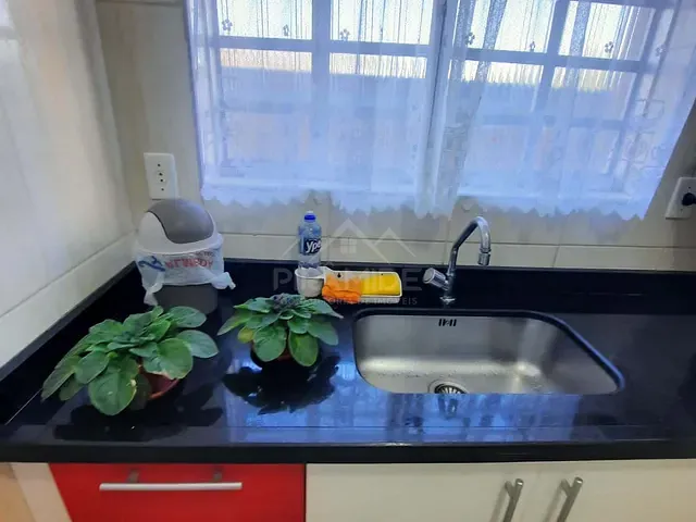 Apartamento 2 quartos e 1 banheiro, para alugar, no bairro Centro em Poços de Caldas