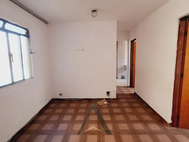 Apartamento 2 quartos e 1 banheiro, para alugar, no bairro Vila Sílvia em São Paulo