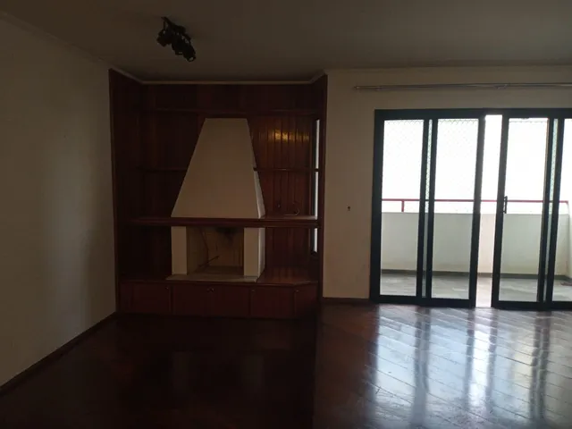 Apartamento 4 quartos e 4 banheiros, para alugar, no bairro Vila Bastos em Santo André