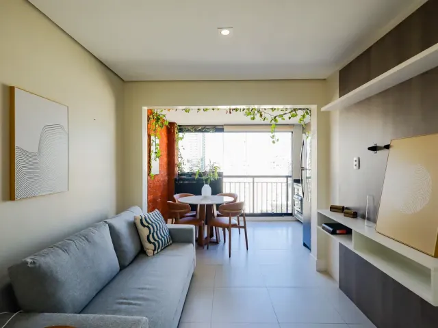 Apartamento 1 quarto e 1 banheiro, à venda, no bairro Vila Cordeiro em São Paulo