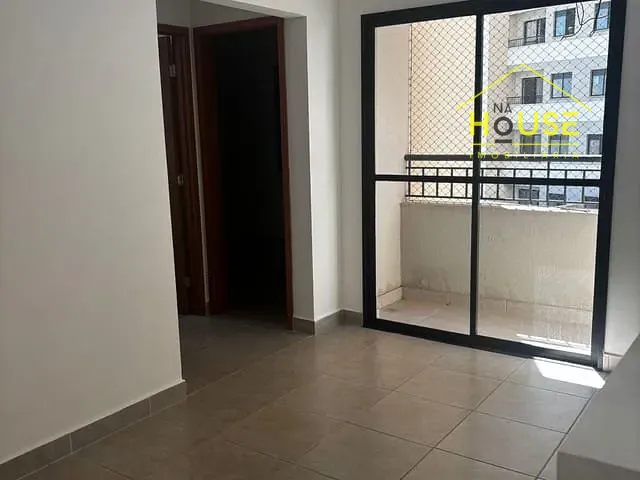 Apartamento 2 quartos e 1 banheiro, para alugar, no bairro Parque Industrial I em Votuporanga
