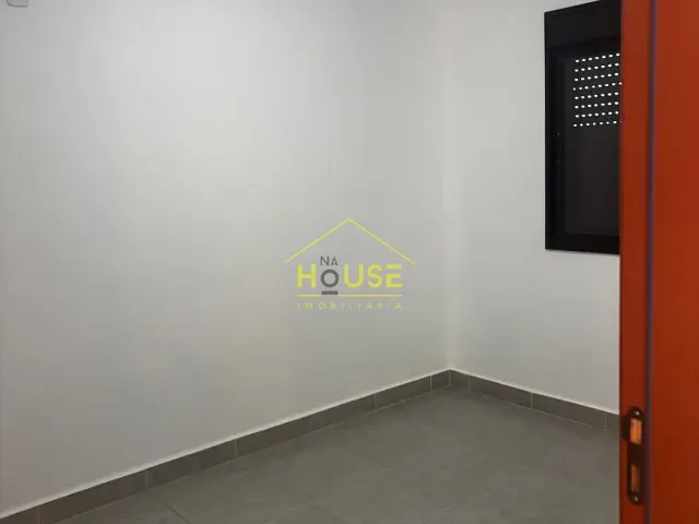 Apartamento 2 quartos e 1 banheiro, para alugar, no bairro Parque Industrial I em Votuporanga