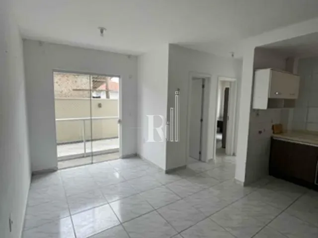 Apartamento 2 quartos e 1 banheiro, à venda, no bairro XV de Novembro em Tijucas